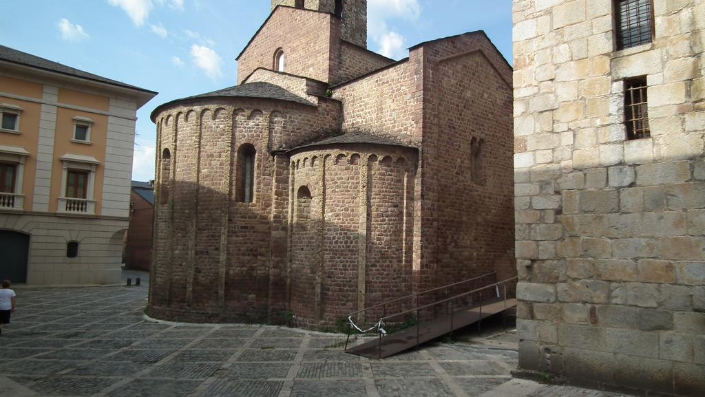 Casa Catharina Bed & Breakfast La Seu d'Urgell Dış mekan fotoğraf
